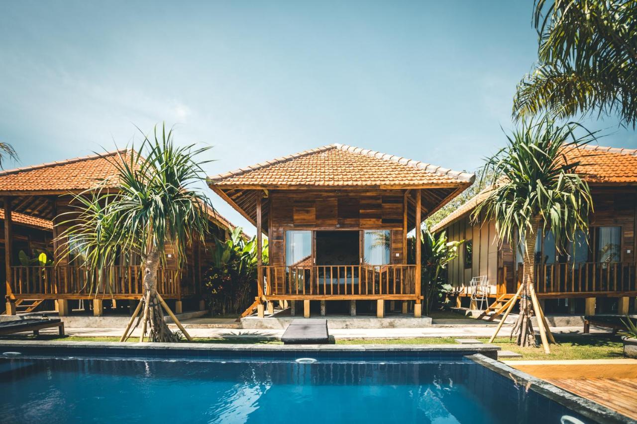 דירות Uluwatu Ocho Bali Surf Camp מראה חיצוני תמונה